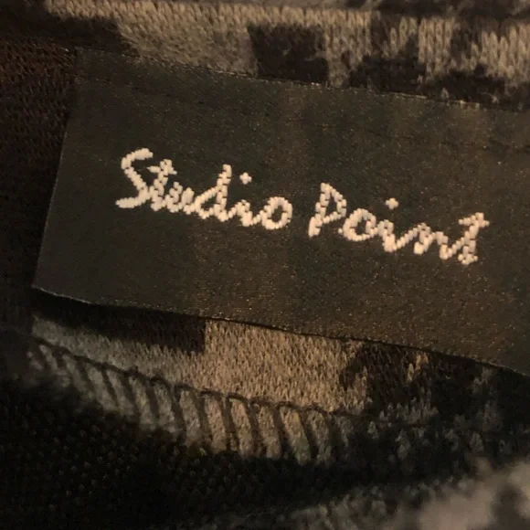 Studio Point Black and Gray Houndstooth Skirt - Picture 3 of 4